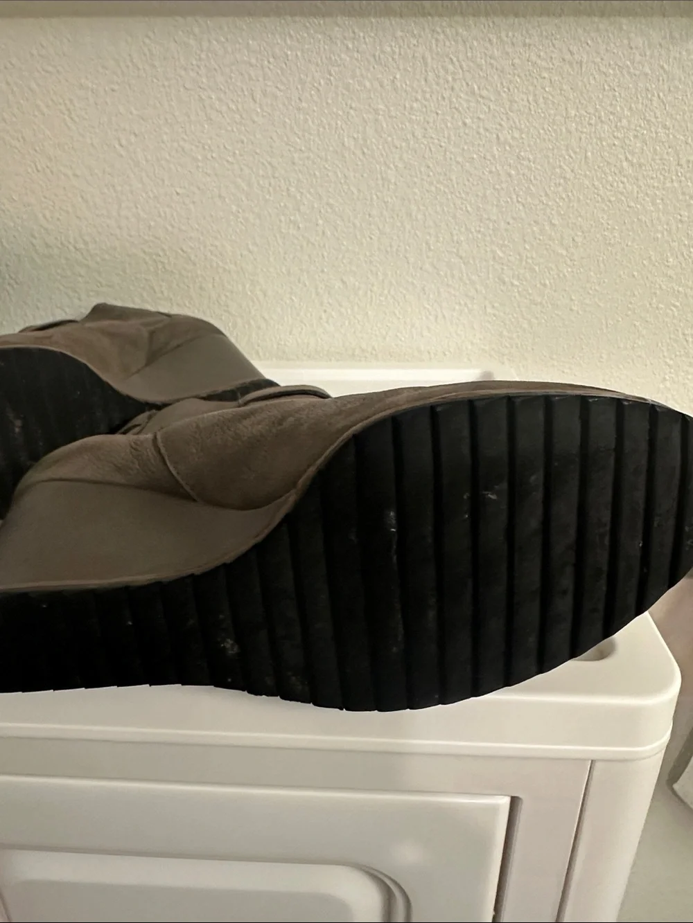 N/A buckle wedge